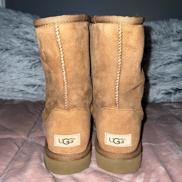 UGG | Shoes | Ugg Australia Classic Short Chestnut Uggs | Poshmark